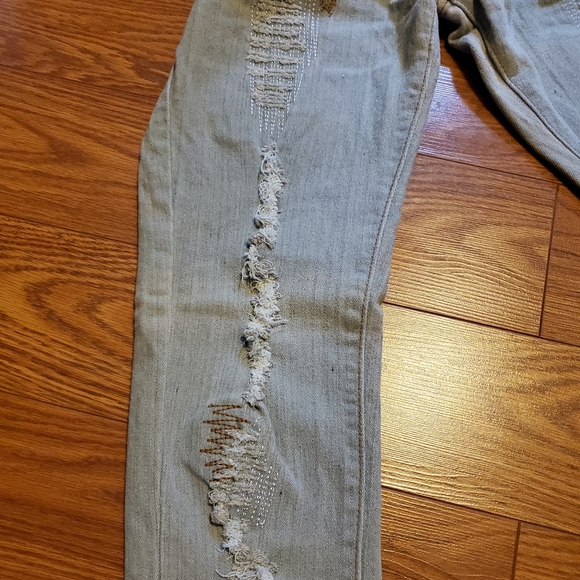 V.I.P. Jeans - Picture 3 of 4